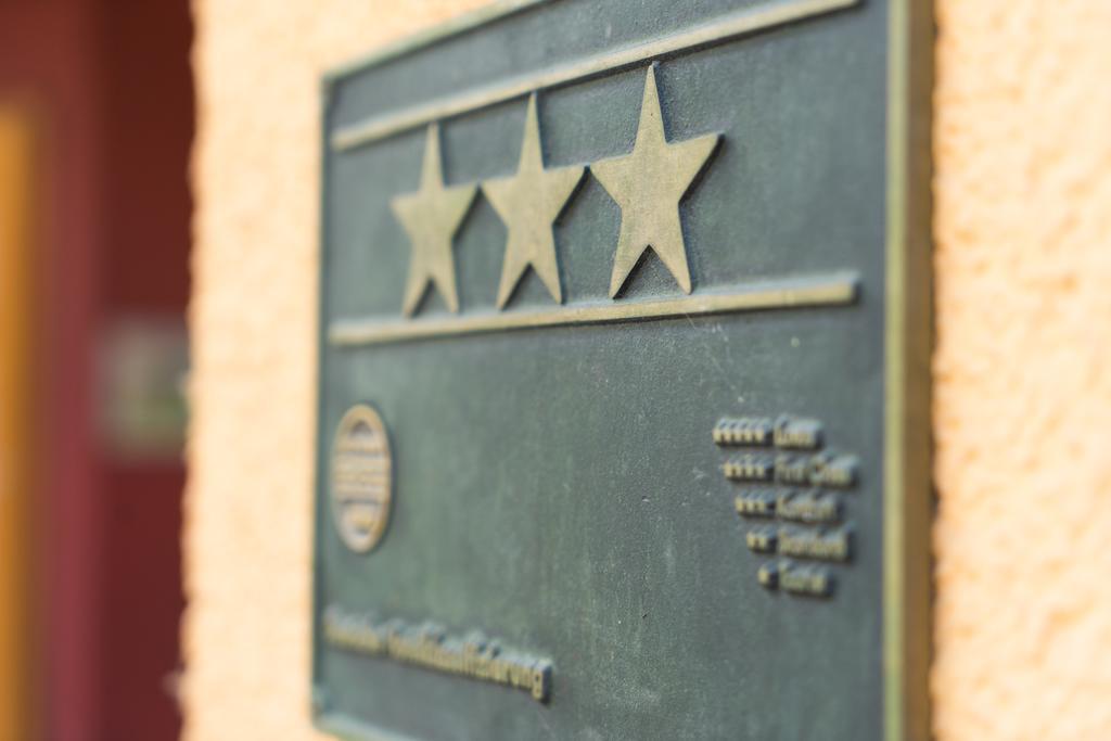 Landgasthof Zum Stern Хамелбург Екстериор снимка