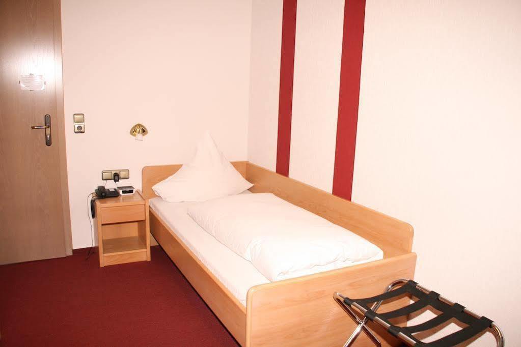 Landgasthof Zum Stern Хамелбург Екстериор снимка